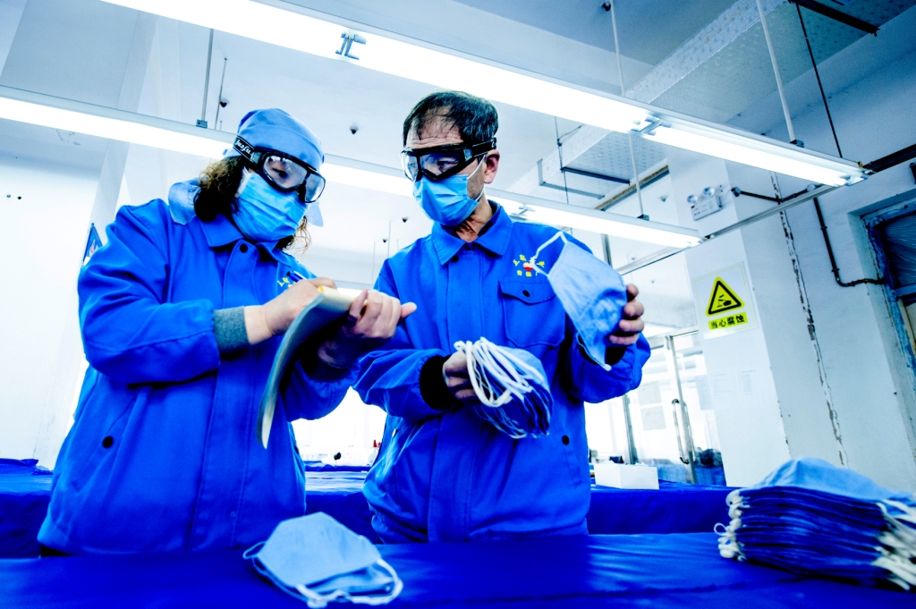 大庆油田文化集团《“疫”场硬仗，油田担当》