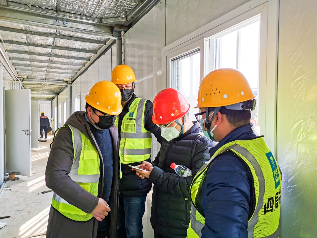 中建四局安装工程有限公司《雷神山建设图集》